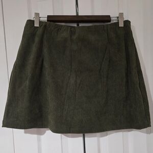 HALARA Olive Corduroy A-Line Mini Skort L *NEW*